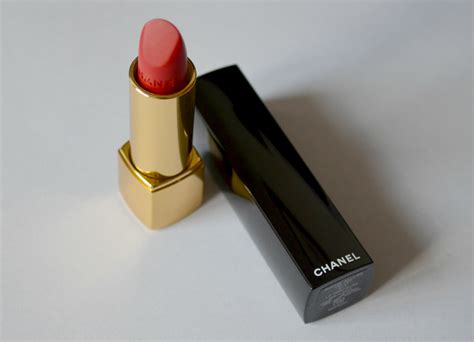 Chanel La Precieuse (317) Rouge Allure Velvet Review